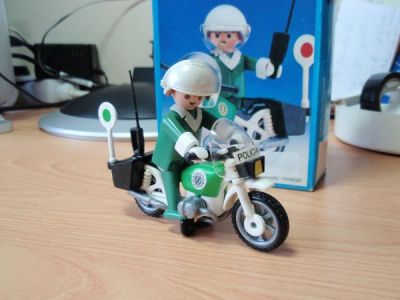 playmobil police bike with led light